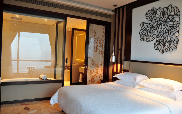 Sheraton Changde Wuling Hotel
