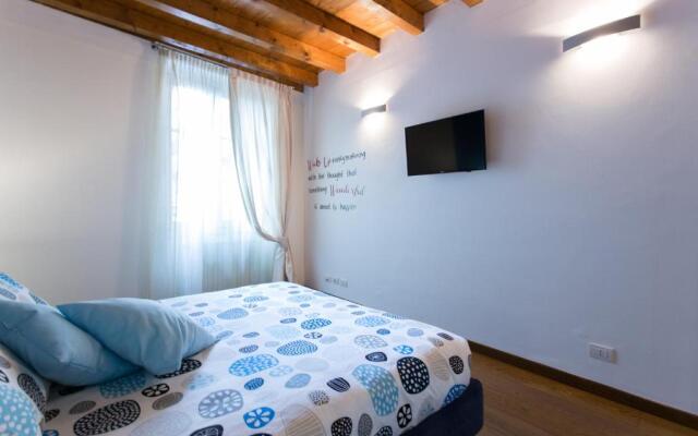 Charming Milan Apartments Brera - Madonnina