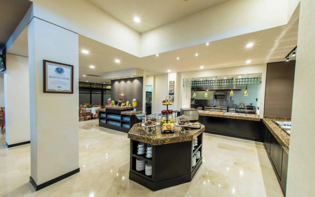 Courtyard by Marriott San Luis Potosi