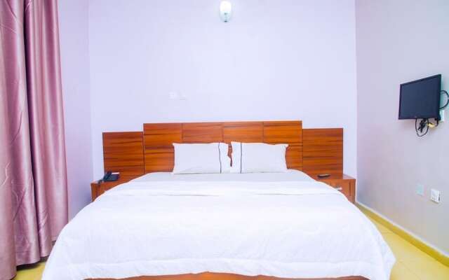 Garki Hotels