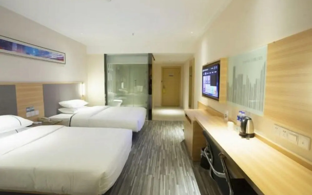 City Comfort Inn Hotel (Huanggang Huangzhou Avenue)