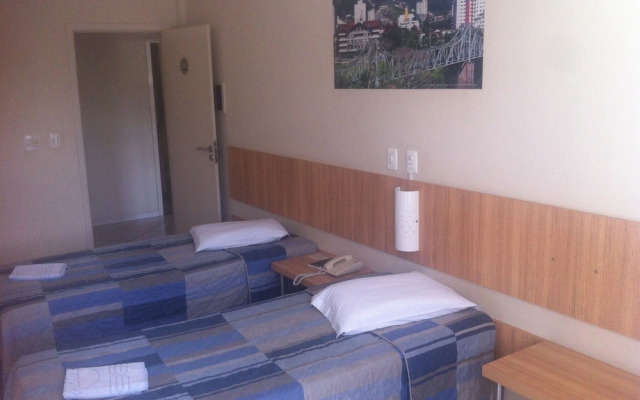Mime Hotel