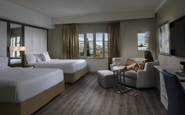 Courtyard by Marriott Miami Beach-South Beach