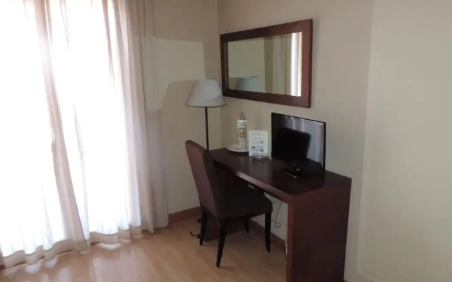 Hotel Puerta de España