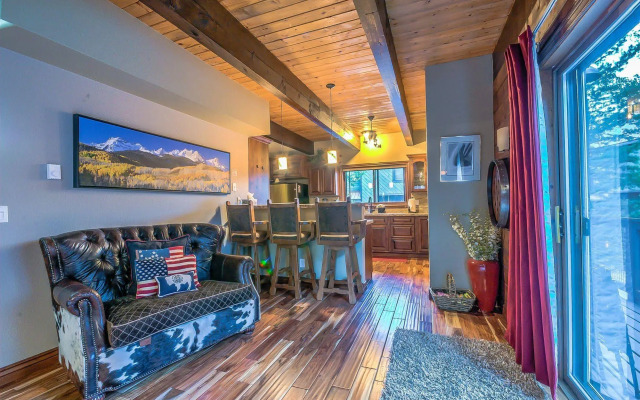 Waterford by Retreatia