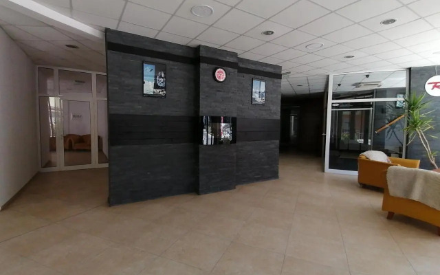 Apartment 15