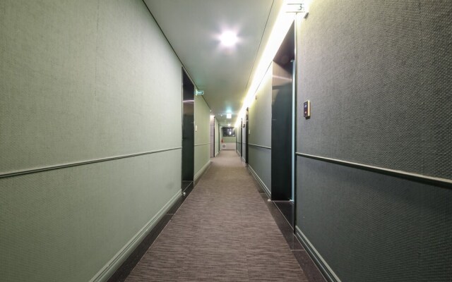 Moor Hotel by Aank Mokpo