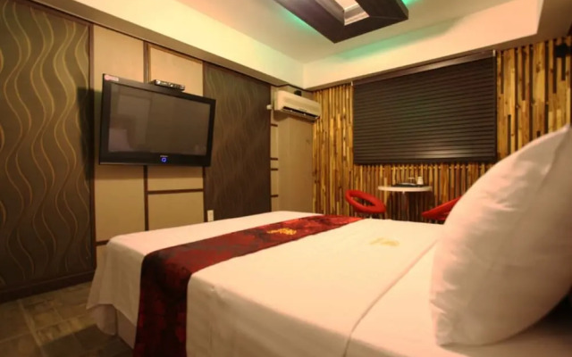 Regency Motel