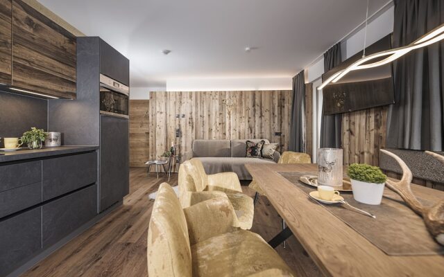 Platzhirsch Apart & Mayrhofen