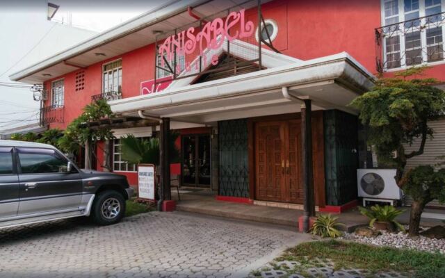 RedDoorz Plus near Abreeza Mall Davao