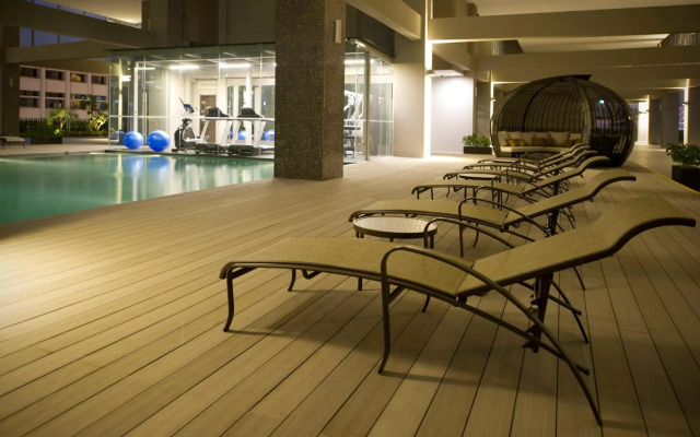 V Hotel Lavender