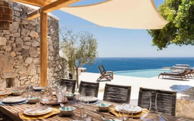 Luxury Key Mykonos 6 Bed Villa On The Rocks Aleomandra