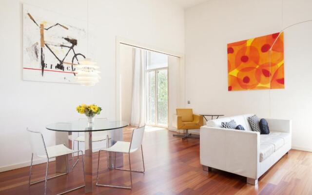 Akira Flats Plaza Catalunya Centric Apartments