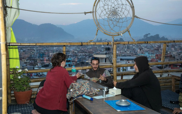 Planet Nomad Hostel By Shantipur