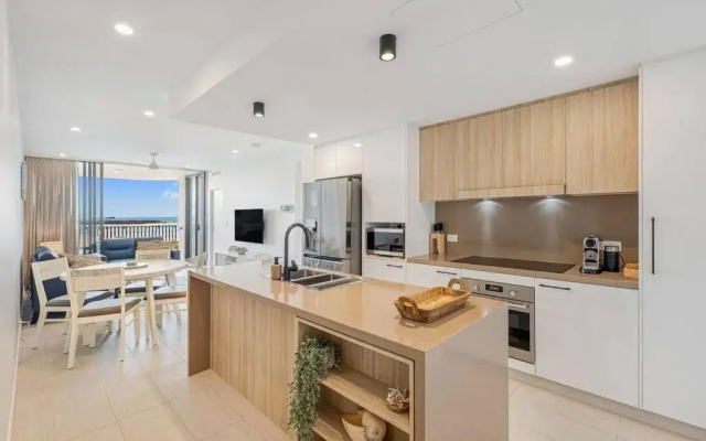 SERENE BEAUTY@The Cosmopolitan Unit 20406