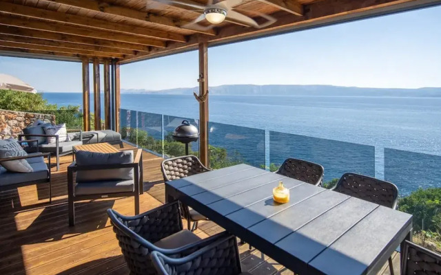 Seaside Deluxe Escape at Klenovica Camping
