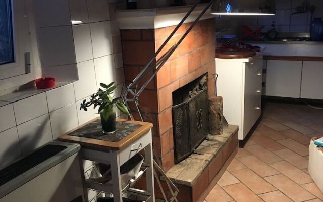 La Casa Dal Giardino Nascosto