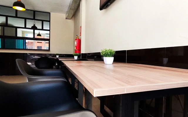 Leveint Executive Hotel