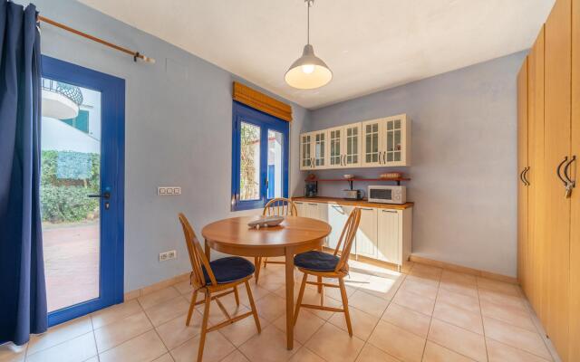 Sol in L'Escala with 4 bedrooms and 3 bathrooms