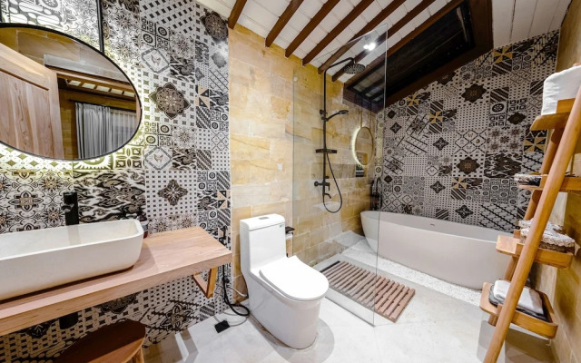Nyaman Villas by EVDEkimi Ubud - Longer Stay More Rewards