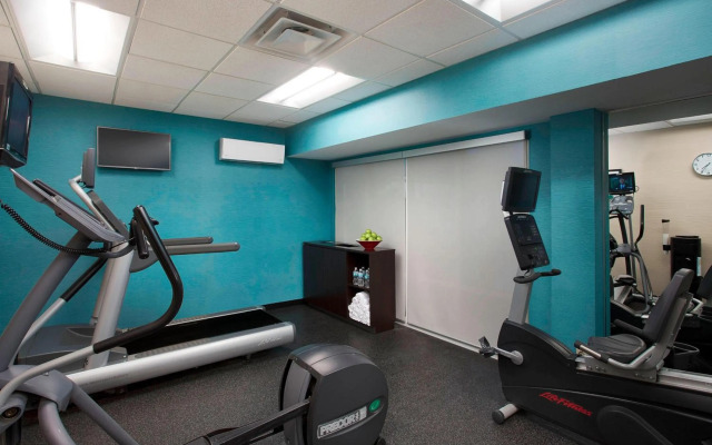 Fairfield Inn and Suites by Marriott Chicago Midway Airport