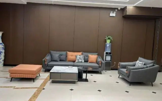 Wanrong Dingsheng Business Hotel