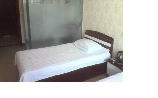 Qinghua Hotel