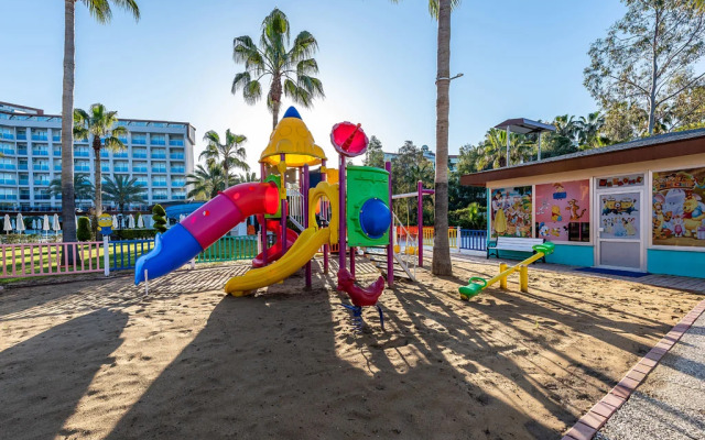 Annabella Park Hotel