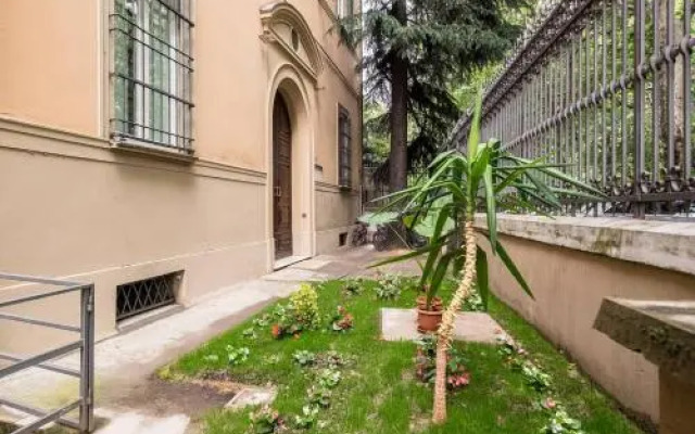 Irnerio 1471 Bologna Hld 34482