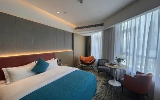 Jintang Chaoshell Baopo Hotel
