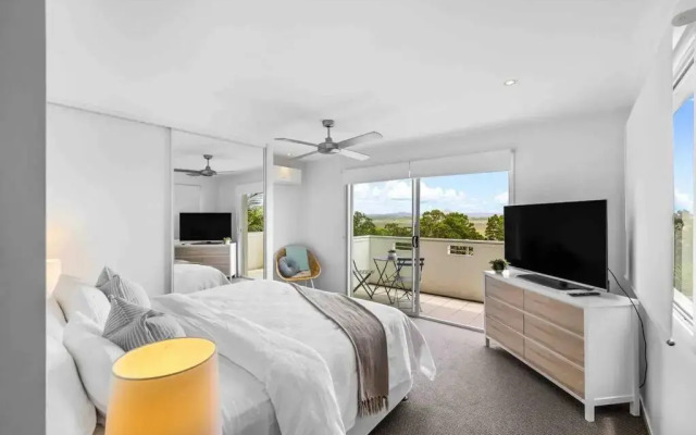 Peregian Beach Holiday House & Resort Pet Friendly