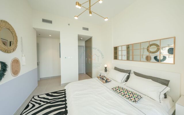 YOGI - Fabulous 2BR Apt Downtown
