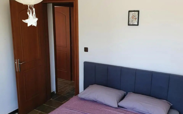 Julia's Apartment