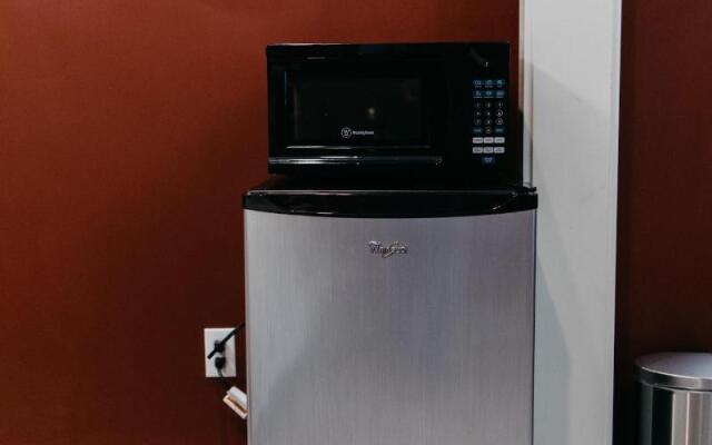 Bois Des Chenes Bed & Breakfast Inn