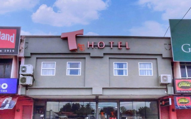 T Hotel Tandop