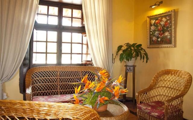 Hotel Rural Finca Sulula