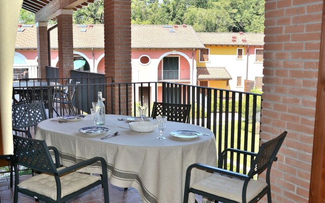 Residence Corte La Fiorita With Pool