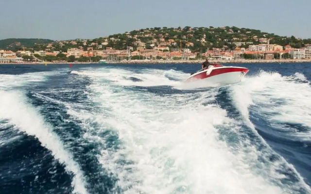 Villa Mentine Modern Retreat