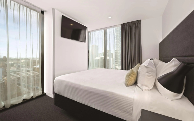 Vibe Hotel Melbourne