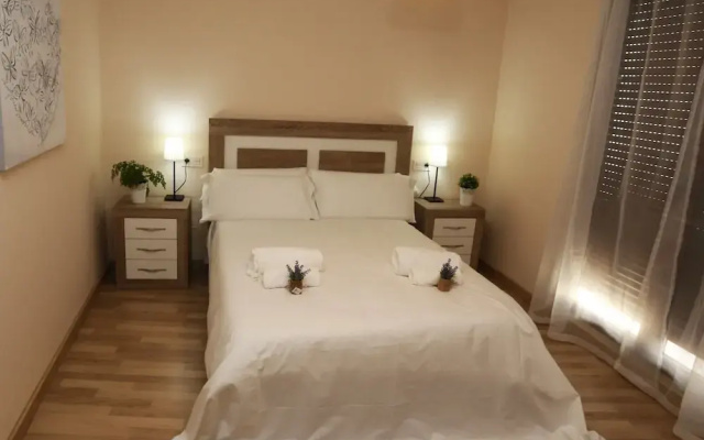 Apartamento Turísticos Puente Romano P3 2-A