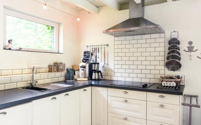Cosy Holiday Home Near Centre
