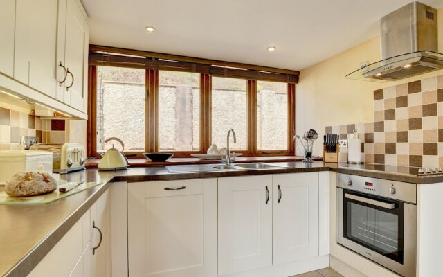 Rural Holiday Home in Tiverton With Jacuzzi Near Sea