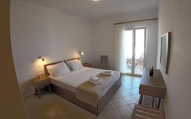 1Path Wave Mykonos Super Paradise Beach House