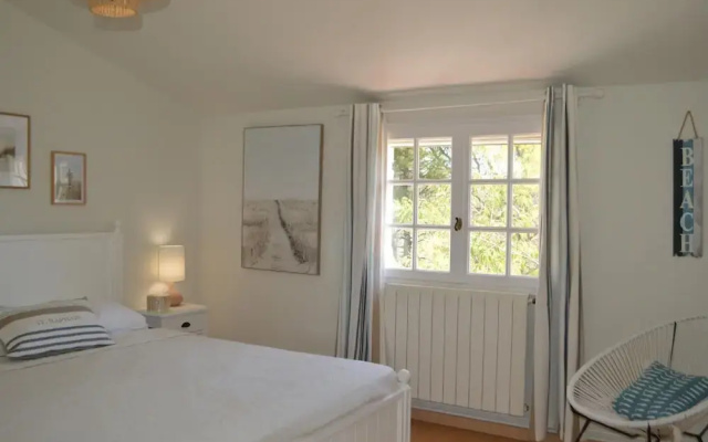 Holiday Home With Large Garden and Pool