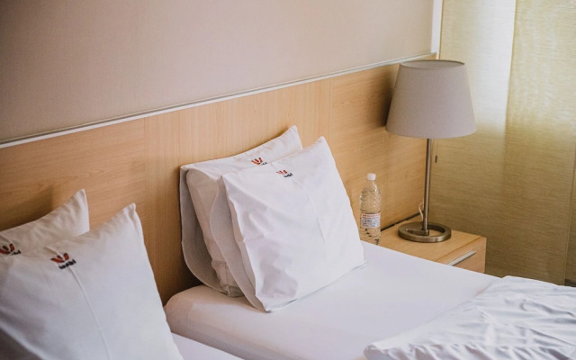 Wabi Hotel - Beauty & Dental Center