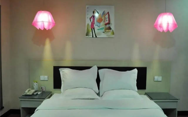 Yiyi Fashion Hotel