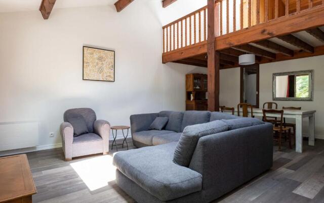 Sublime DUPLEX House with GARDEN-TERRACE!