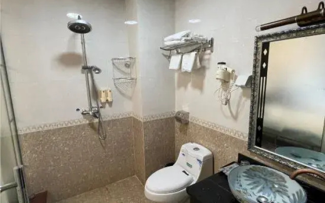 Lijiang Langzi Boutique Hotel