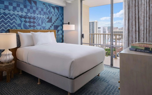 OUTRIGGER Waikiki Paradise Hotel