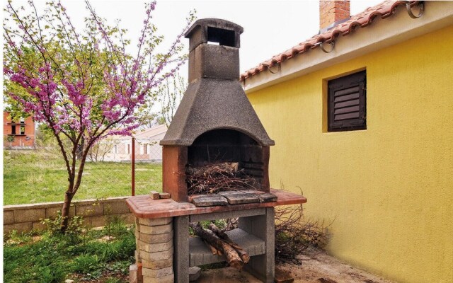 Stunning Home in Krusevo With Wifi and 4 Bedrooms